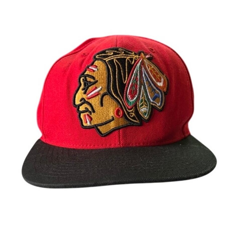 Mitchell & Ness Chicago Blackhawks Snapback Hat Red Black NHL Hockey Cap